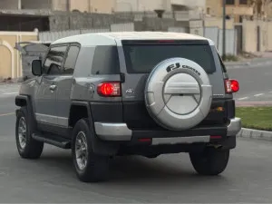 2013 تويوتا أف جي كروزر Adventure