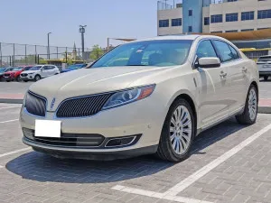 2014 لينكولن ام كي اكس Reserve