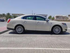2014 لينكولن ام كي اكس Reserve