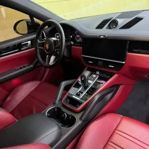 2020 بورش كيان كوبيه E-Hybrid
