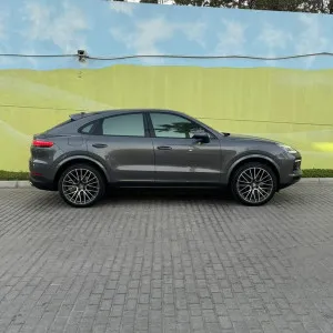 2020 بورش كيان كوبيه E-Hybrid