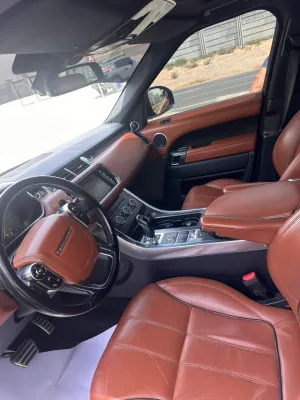 2014 Land Rover Range Rover Sport HSE