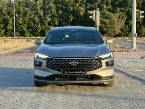 2023 Ford Taurus SE
