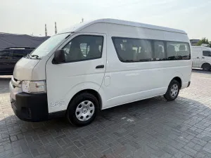 2017 تويوتا هياس Commuter GL