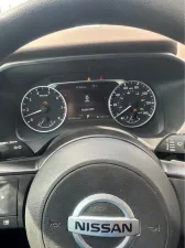 2022 نيسان روج SL