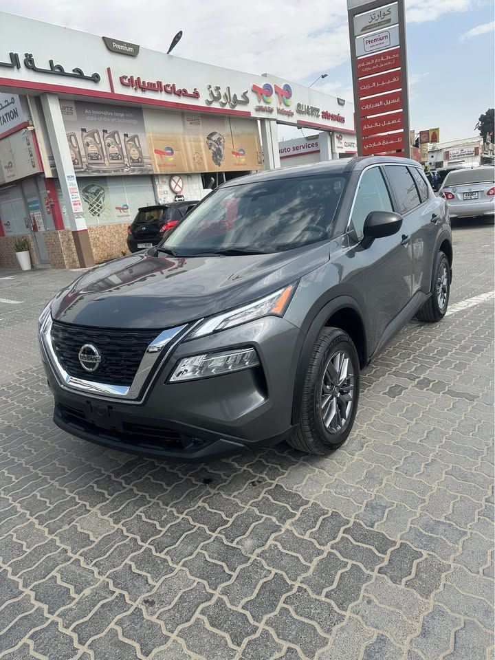 2022 نيسان روج SL