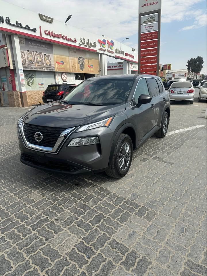 2022 نيسان روج SL