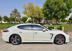 2013 بورش باناميرا GTS