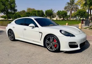 2013 بورش باناميرا GTS