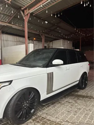 2014 لاند روفر رينج روفر HSE