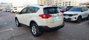 2012 تويوتا راف ٤ EX