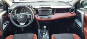 2012 تويوتا راف ٤ EX