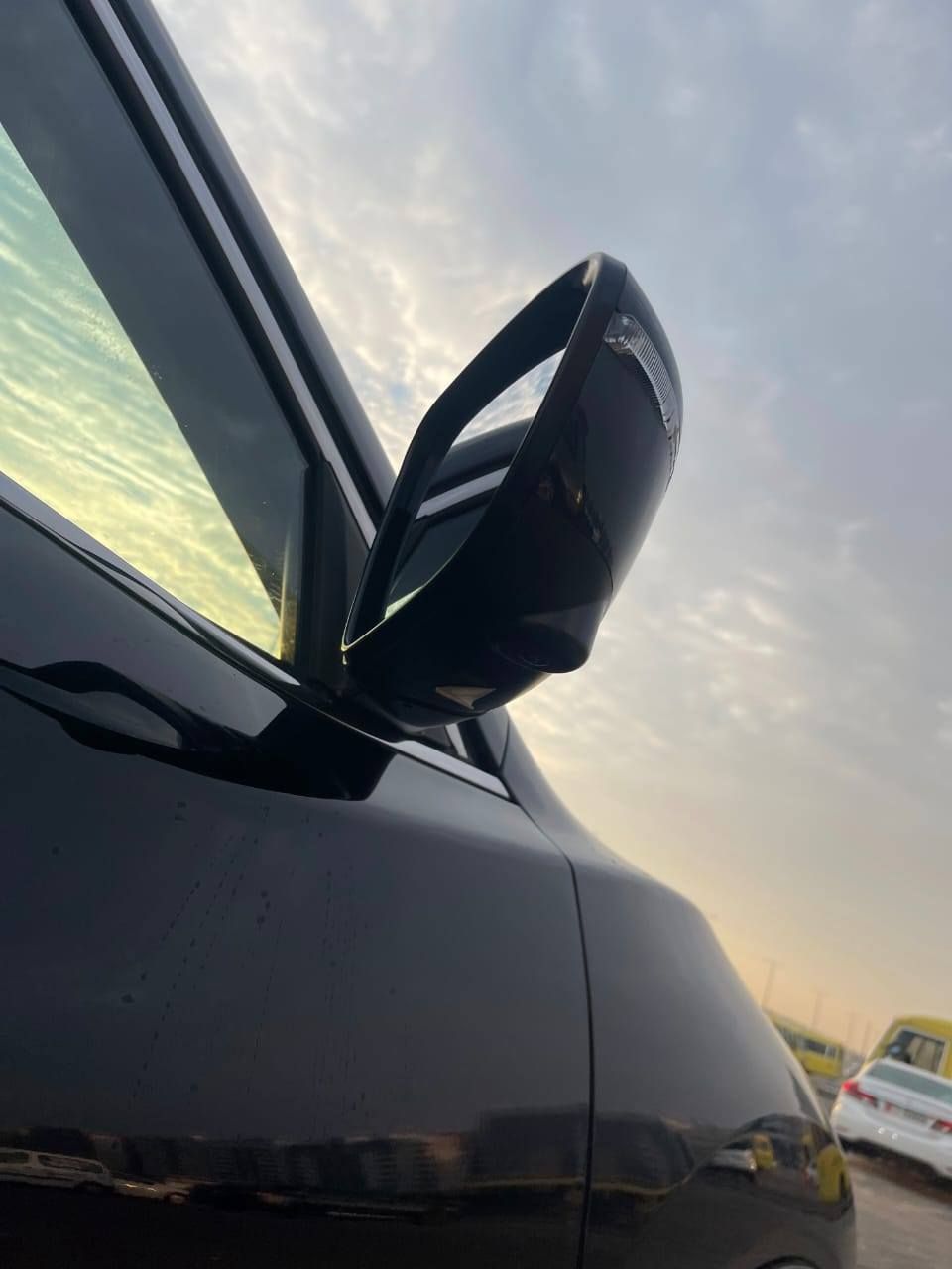 2018 نيسان روج SL