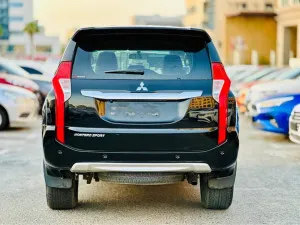 2019 ميتسوبيشي مونتيرو LS