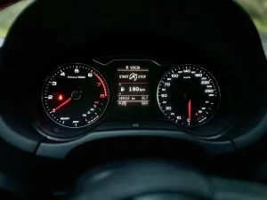 2017 اودي آي ٣ Premium