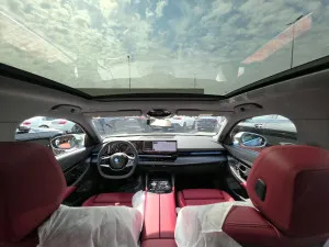 2026 BMW 5-Series 520i
