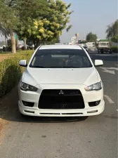 2014 ميتسوبيشي لانسر ES