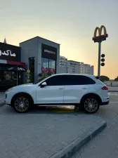 2016 Porsche Cayenne V6