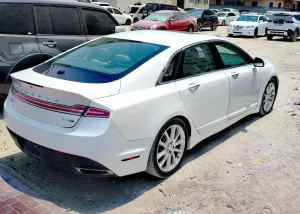 2016 Lincoln MKZ Select