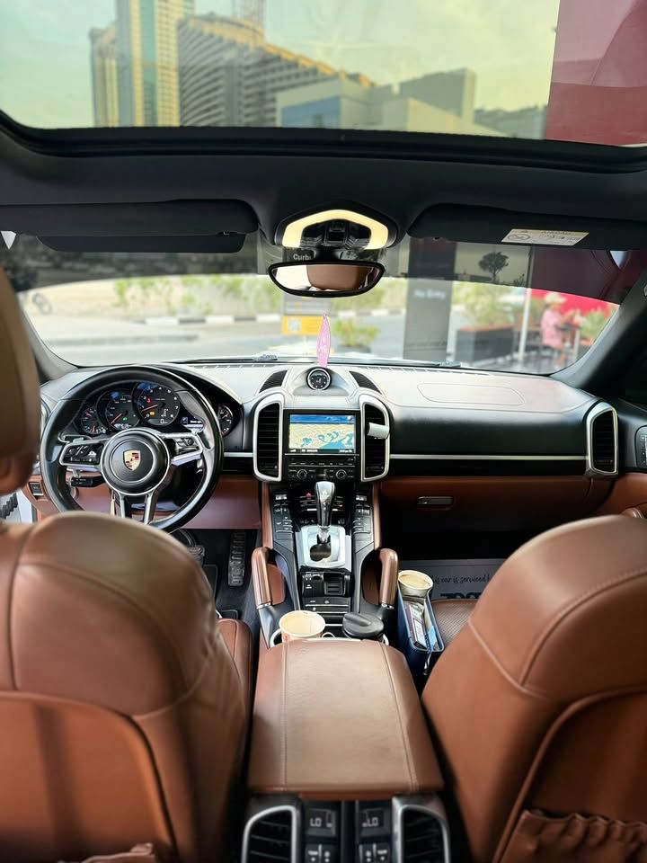 2016 Porsche Cayenne V6