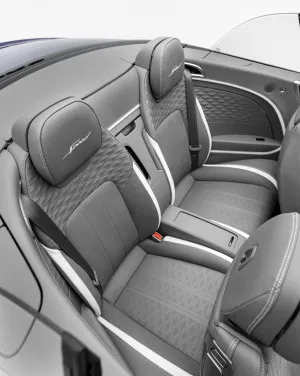 2025 بنتلي كونتيننتال Mulliner