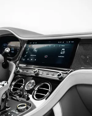 2025 بنتلي كونتيننتال Mulliner