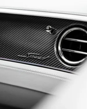 2025 بنتلي كونتيننتال Mulliner