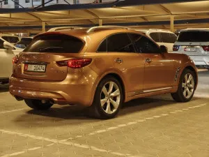2010 إنفينيتي أف أكس ٥٠
