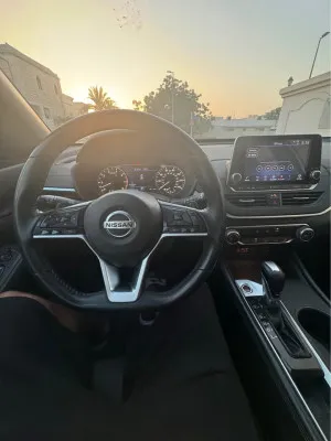 2019 Nissan Altima SR