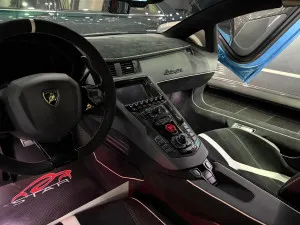 2021 لامبورجيني أفندايتر