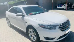 2015 Ford Taurus Limited
