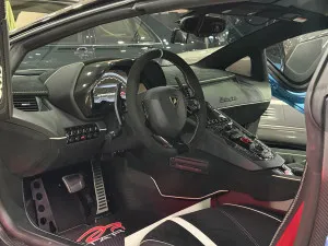 2021 لامبورجيني أفندايتر