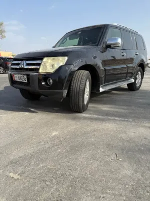 2008 ميتسوبيشي باجيرو Signature Edition