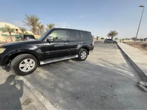 2008 ميتسوبيشي باجيرو Signature Edition