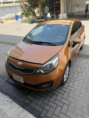 2013 كيا ريو S