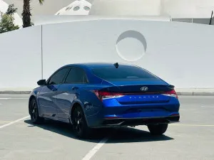 2022 هيونداي النترا SE
