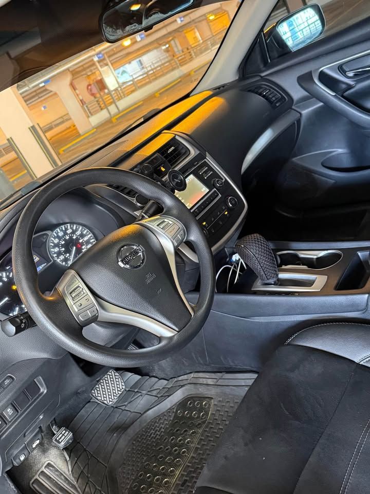 2017 Nissan Altima SL