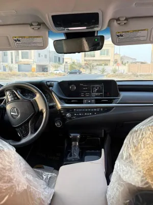 2021 Lexus ES Es350