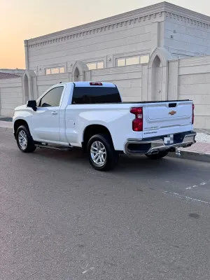 2022 شيفروليه سيلفرادو Custom