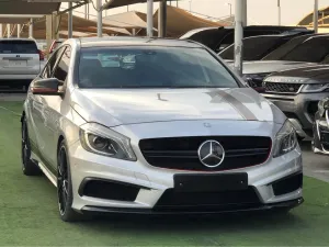 2014 مرسيدس-بنز الفئة - A A45 AMG