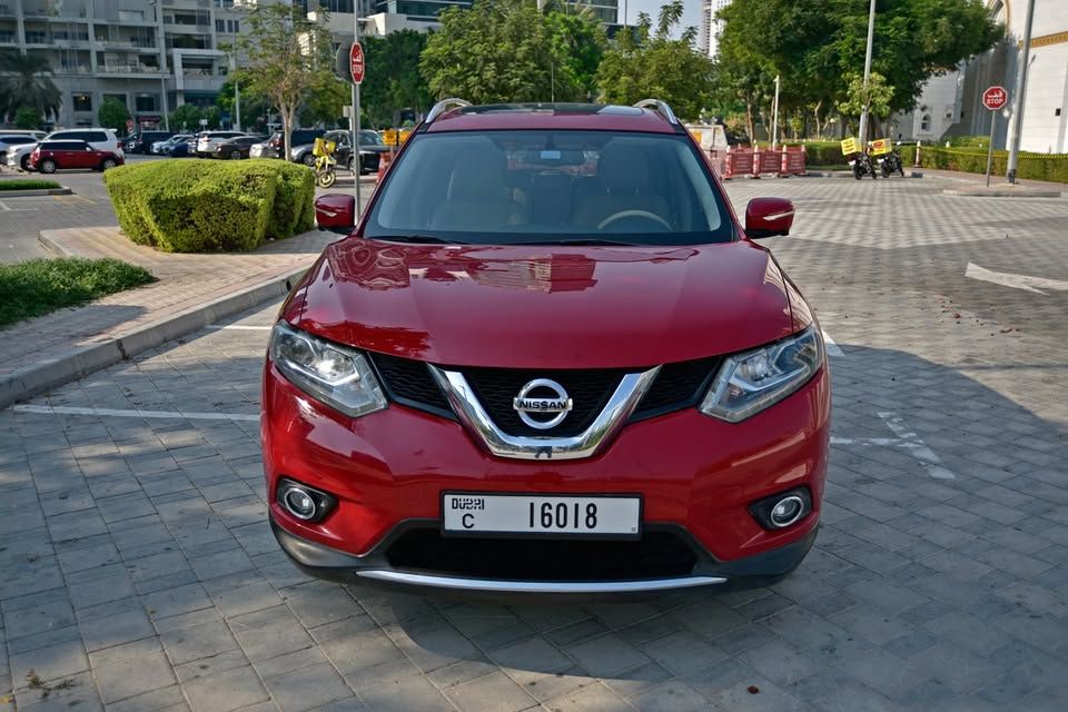 2017 نيسان اكس تريل SL