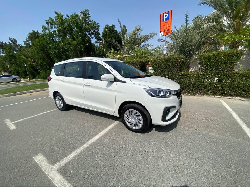 2024 سوزوكي ايرتيجا LXi