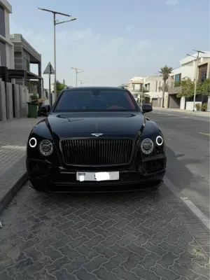 2017 بنتلي بنتايجا W12