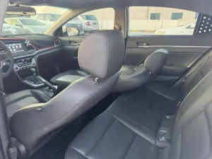 2016 Hyundai Avante SE