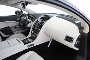 2014 استون مارتن رابيد Luxury