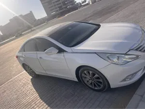 2013 هيونداي سوناتا