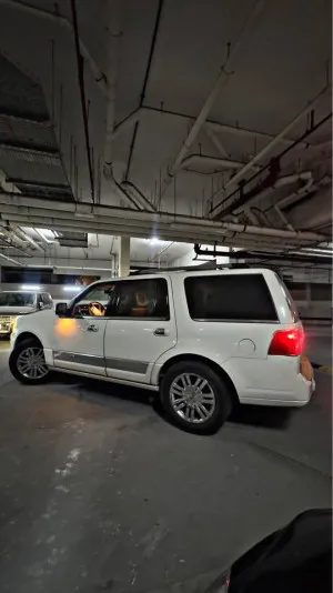 2008 لينكولن نافيجيتور Black Label L