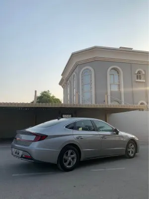 2022 Hyundai Sonata SE