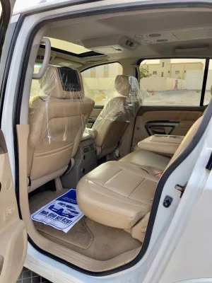 2015 Nissan Armada Platinum