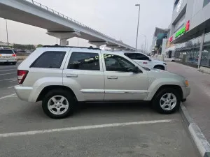 2005 جييب جراند شيروكي SRT